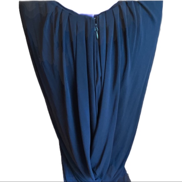 BCBGMaxAzria long black gown. Beautiful unique cut - Picture 7 of 9